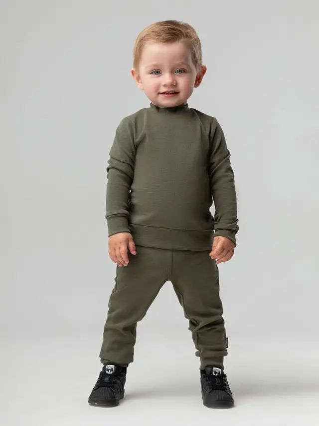 Костюм со свитшотом