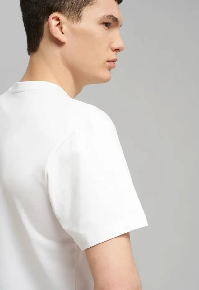 Футболка Slim fit из джерси