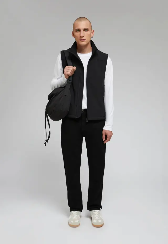 Джинсы Straight fit