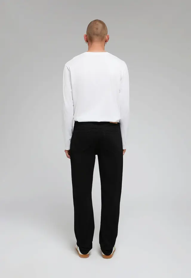Джинсы Straight fit