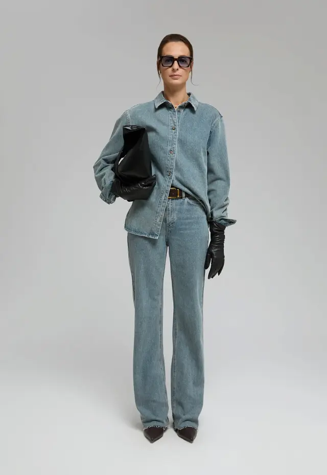 Джинсы flared fit женские