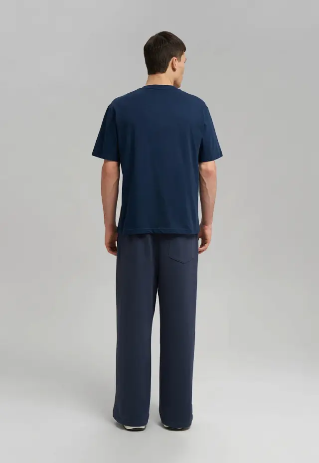 Свободная футболка Comfort fit