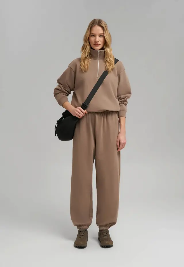 Джоггеры Oversize из футера