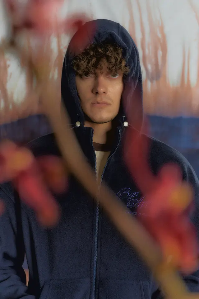 VOYAGEUR ST ZIP HOODIE