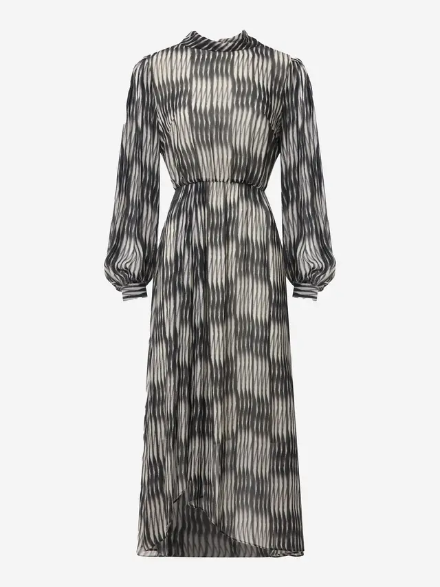 Платье из шифона