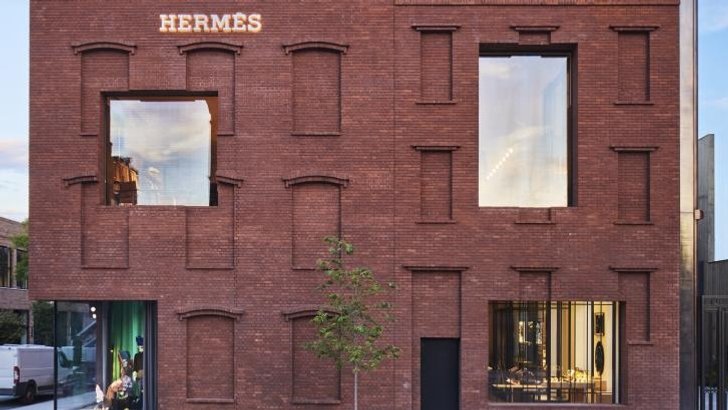 Кирпичный фасад нового магазина Hermès в Уильямсберге, Бруклин